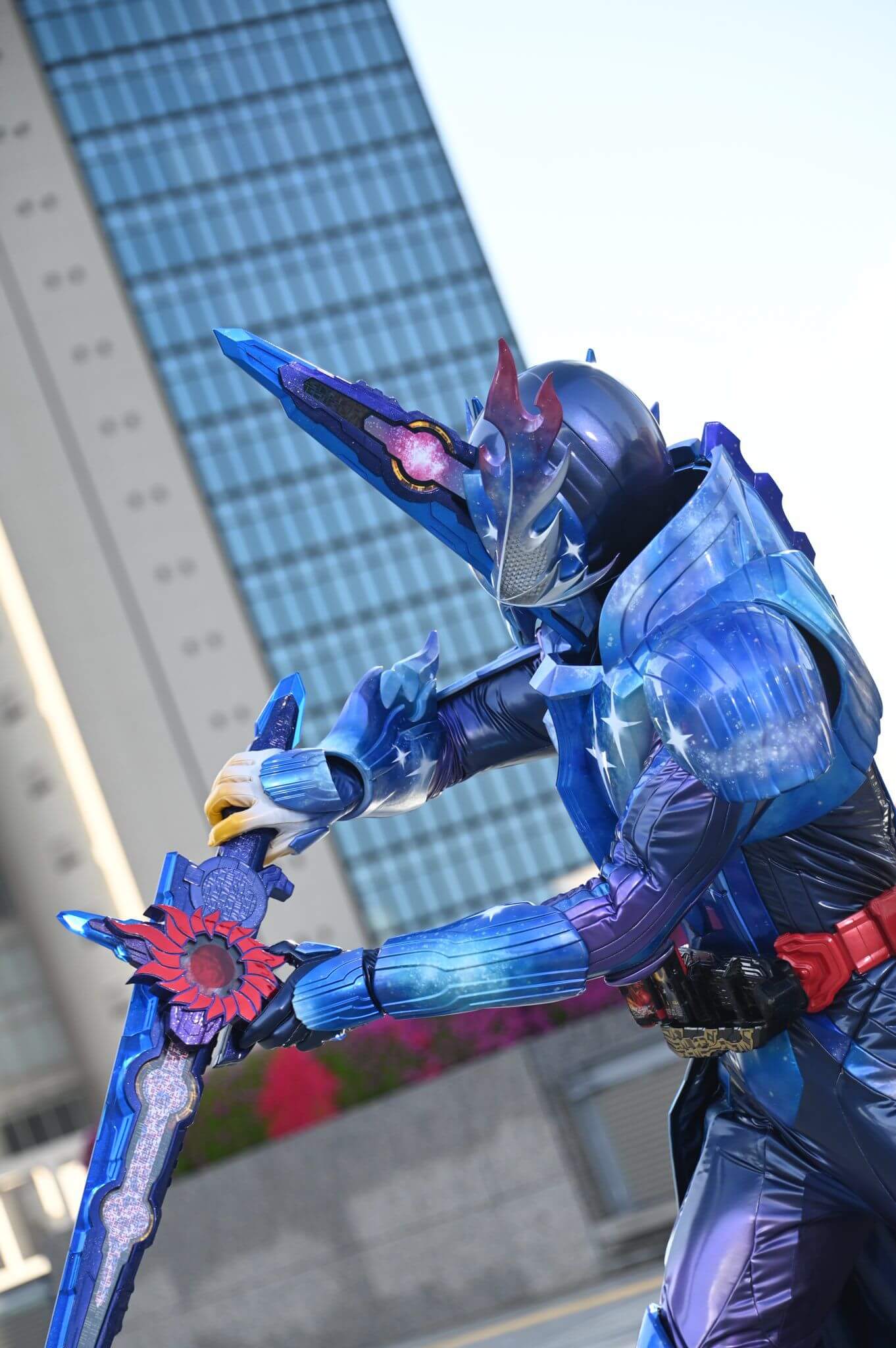 日本通販サイト フィギュアーツ仮面ライダーセイバー 強化フォーム 
